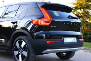 Volvo XC40 Crossover 2.0 D3 150KM 2019 Volvo XC 40 D3 150KM Panorama dachKamery 360NaviAlu 19 caliLadne Auto FV23, zdjęcie 6
