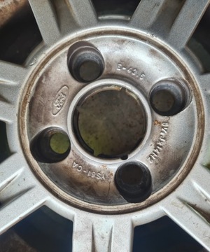 KOLA HLINÍK YS61-CA FORD FUSION 5,5JX14H2 4X108 ET43,5