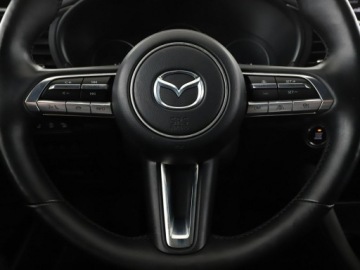 Mazda 3 IV Hatchback 2.0 Skyactiv-X 180KM 2019 Mazda 3 automat mHEV skóra full LED navi kamera i, zdjęcie 20