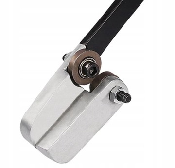 Портативная высокоскоростная машина для резки листового металла.