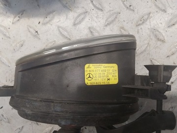 HALOGEN LEVÝ PŘEDNÍ EU MERCEDES C TŘÍDA W204 06-13R