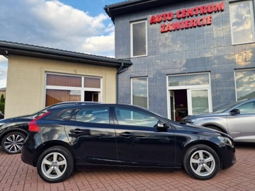 Volvo V40 II Hatchback 1.6 D2 115KM 2014 Volvo V40 Bi-Xenon Ledy Digital, zdjęcie 14
