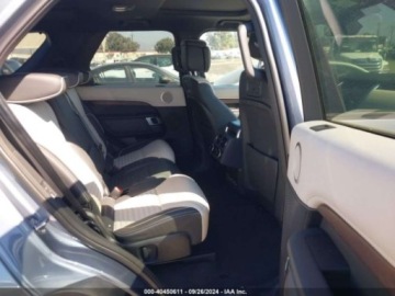 Land Rover Discovery V 2022 Land Rover Discovery p360 r-dynamic, 2022r., 4x4, 3.0L 3.0 Benzyna 355KM, zdjęcie 9