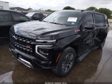 Chevrolet Suburban GMT900 2025 Chevrolet Suburban Z71 6.2 polift 6.2 Benzyna 420KM, zdjęcie 1