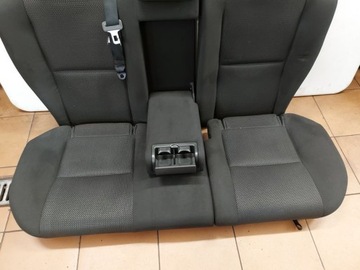 AVENSIS T25 POHOVKA ZADNÍ KOMPLETNÍ PODPORA SEDAČKA