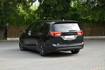 Chrysler Pacifica II 3.6 V6 291KM 2019 Chrysler Pacifica 3.6 V6 291KM 2019r. Touring, zdjęcie 18