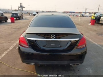 Mercedes Klasa C W206 2021 Mercedes-Benz Klasa C 2021r., 2.0L 2.0 Benzyna 255KM, zdjęcie 7