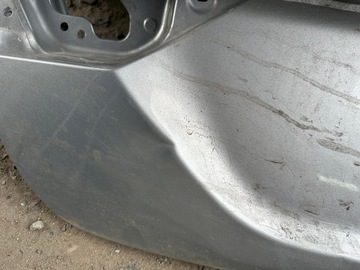 TOYOTA CAMRY VIII VÍKO KUFRU ZADNÍ