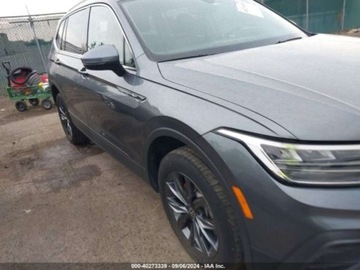 Volkswagen Tiguan II 2022 Volkswagen Tiguan 2022 Volkswagen Tiguan 2.0T SE 4MOTION 2.0 Benzyna 184KM, zdjęcie 11