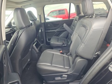 Lincoln Aviator 2025 Lincoln Aviator Reserve 2025 3.0 Benzyna 400KM, zdjęcie 15