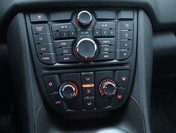 Opel Meriva II Mikrovan Facelifting 1.4 Twinport ECOTEC 100KM 2016 Opel Meriva 1.4 i, Salon Polska, 1. Właściciel, zdjęcie 12