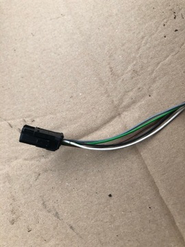 LEVÉ ZRCÁTKO ELEKTRICKÉ PEUGEOT 307 SW 2001-2005 6PIN