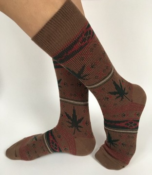 SKARPETKI BAWEŁNIANE KOLOROWE MARIJUANA POLKA39-42