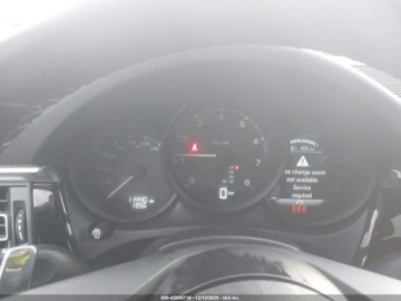 Porsche Macan 2024 Porsche Macan T, 2024r., 4x4, 2.0L 2.0 Benzyna 261KM, zdjęcie 10