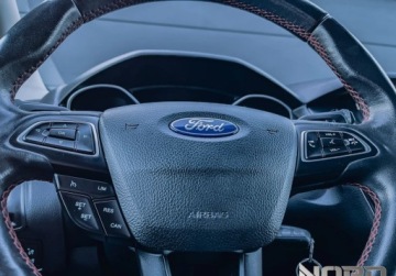 Ford Focus III Sedan Facelifting 1.5 EcoBoost 182KM 2015 Ford Focus Bezwypadkowy, FV23, Nowy rozrzad Sport, 182km,gw.12m gh 1.5, zdjęcie 12