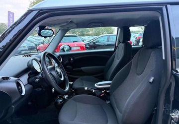 Mini Clubman R55 2008 MINI Clubman MINI Clubman Cooper D 1.6 Diesel 110KM, zdjęcie 11