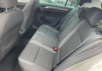Volkswagen Golf VII Hatchback 3d Facelifting 2.0 TDI 150KM 2018 Volkswagen Golf 2.0Dieselbogata wersjaBezwypadkowyprosto z Niemiec 2.0, zdjęcie 8
