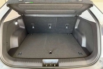 Omoda 5 1.6 T-GDI 147KM 2025 Omoda 5 Premium Bogate wyposazenie Okno dachowe Od reki 1.6 Benzyna, zdjęcie 19