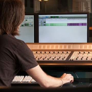 Behringer MS16 - Пара активных мониторов