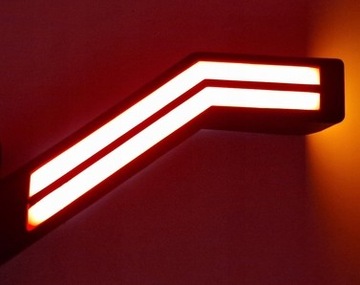 Светодиодный габаритный фонарь NEON с динамическим указателем поворота 12/24В