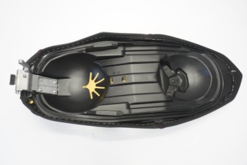 YAMAHA X-MAX 125 23- ПЕРЕДНЕЕ СИДЕНЬЕ ВОДИТЕЛЯ И ЗАДНЕЕ СИДЕНЬЕ ПАССАЖИРА