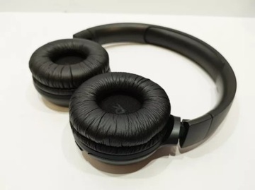 Беспроводные накладные наушники TUNE JBL, черные, с микрофоном, для разъездного офиса