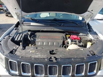 Jeep Compass II 2020 Jeep Compass 2020 Jeep Compass Limited 4x4 2.4 Benzyna 180KM, zdjęcie 8