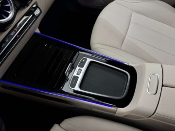 Mercedes GLB SUV 2.0 200d 150KM 2023 Mercedes-Benz GLB Progressive Ambiente Kamera cofania Nawigacja Podgrz, zdjęcie 24