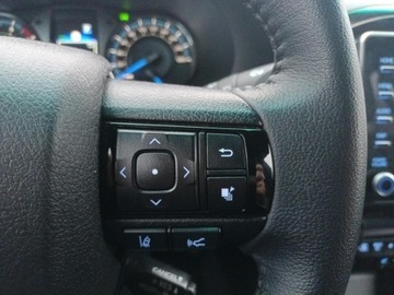 Toyota Hilux VIII Podwójna kabina Facelifting 2.8 D-4D 204KM 2023 Toyota Hilux 2.8 D-4D Double Cab Invincible Sport, zdjęcie 16