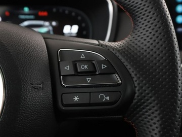 MG HS 1.5 T-GDi 162KM 2024 MG HS automat full LED panorama skóra el. fotele, zdjęcie 31