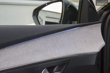 Peugeot 3008 II Plug-In Hybrid Facelifting 1.6 HYBRID4 300KM 2022 Peugeot 3008 GT line / 4x4 / Kamera, zdjęcie 16