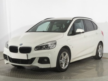 BMW Seria 2 F22-F23-F45-F46 Active Tourer 225xe 224KM 2017 BMW 2 Active Tourer 225xe Active Tourer, zdjęcie 1