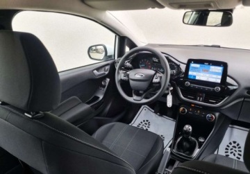 Ford Fiesta VIII Hatchback 3d 1.1  70KM 2019 Ford Fiesta SLICZNA 1.1 Benzynka BOGATA WERSJA Oryginal ZADBANA 2020r Niez, zdjęcie 6