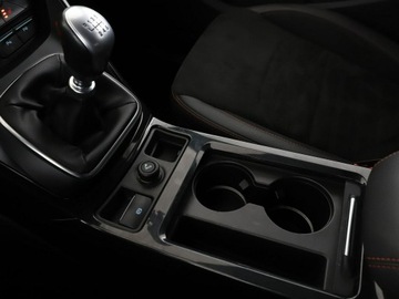 Ford Kuga II SUV Facelifting 1.5 EcoBoost 150KM 2018 Ford Kuga ST-Line Navi Kamera cofania Klimatyzacja, zdjęcie 26