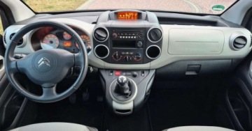 Citroen Berlingo II Van Facelifting 2015 1.6 BlueHDi 100KM 2016 Citroen Berlingo Citroen Berlingo Multispace BlueHDi 100 SELECTION 1.6, zdjęcie 6