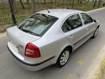 Skoda Octavia II Kombi 1.6 i 16V FSI 115KM 2005 Škoda Octavia Skoda Octavia 1,6 Benzyna 116 KONI, zdjęcie 9
