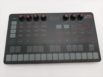 Аналоговый синтезатор UNO Synth IK000104