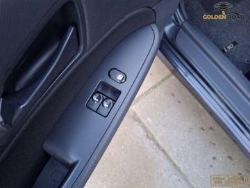 Hyundai i30 I CW Facelifting 1.4 DOHC 109KM 2011 Hyundai i30 1,4 benz klima elektryka wspomaganie oplacony 1.4 Benzyna, zdjęcie 16