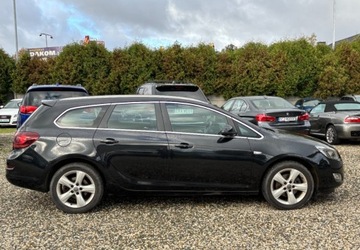 Opel Astra J Sports Tourer 2.0 CDTI ECOTEC 165KM 2012 Opel Astra 2012 r. 2.0 Diesel 165KM, zdjęcie 6