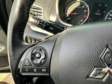 Mitsubishi Eclipse Cross SUV 1.5 T 163KM 2018 Mitsubishi Eclipse Cross Kamera HeadUp KeyLess Hak, zdjęcie 15