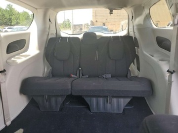 Chrysler Voyager V 2023 Chrysler Voyager LX 2023 3.6l 3.6 Benzyna 287KM, zdjęcie 10