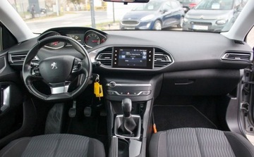 Peugeot 308 II SW 1.2 PureTech 110KM 2015 Peugeot 308 swiezo sprowadzony, zarejestrowany 1.2 Benzyna 110KM, zdjęcie 15