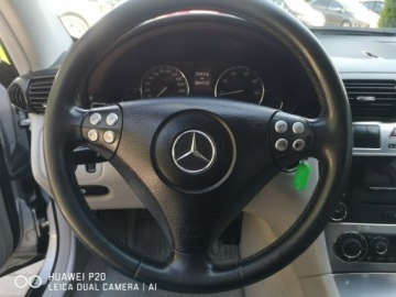 Mercedes Klasa C W203 Coupe W203 1.8 (C 180 Kompressor) 143KM 2005 Mercedes C 180 1.8Compresor 143KM Klimatronic Alu, zdjęcie 12