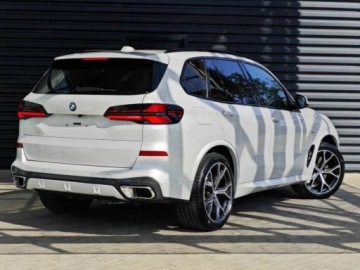 BMW X5 G05 SUV Facelifting 3.0 40d 352KM 2026 BMW X5 xDrive40d Sport Suv 3.0 (352KM) 2026, zdjęcie 3