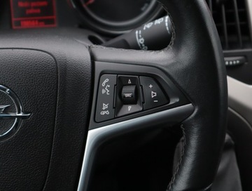 Opel Astra J GTC 1.4 Turbo ECOTEC 120KM 2013 Opel Astra 1.4 T, Klima, Klimatronic, Tempomat, zdjęcie 17