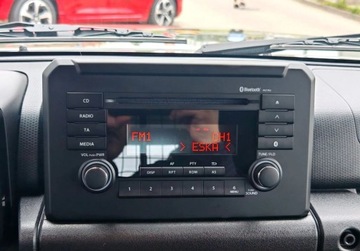 Suzuki Jimny IV Terenowy N1 1.5 VVT 102KM 2024 Suzuki Jimny PRO 1.5 4WD 5MT Ciemno-zielony Auto uzywane 1.5 Benzyna, zdjęcie 23