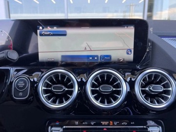 Mercedes GLA II Off-roader Facelifting 2.0 220 190KM 2025 MERCEDES-BENZ GLA 220 4-Matic AMG Line 2.0 (190KM) 2025, zdjęcie 9