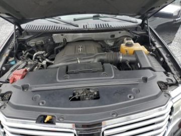 Lincoln Navigator III 2024 Lincoln Navigator 2024 3.5l 3.5 Benzyna 440KM, zdjęcie 6