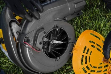 БЕНЗИНОВЫЙ ПЫЛЕСОС STIGA BLOWER BL 530 В 0,8 кВт 72 М/С СУМКА 45 Л