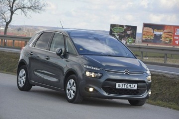 Citroen C4 Picasso II Picasso 1.6 BlueHDi 120KM 2016 Citroen C4 Picasso 1.6HDI nawi kamera nawiew tył, zdjęcie 12